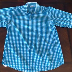 IZOD PLAID LONG SLEEVE BUTTON DOWN SIZE 32/33